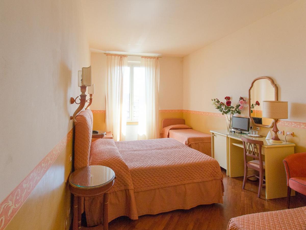 Hotel Aurora Флоренция Экстерьер фото